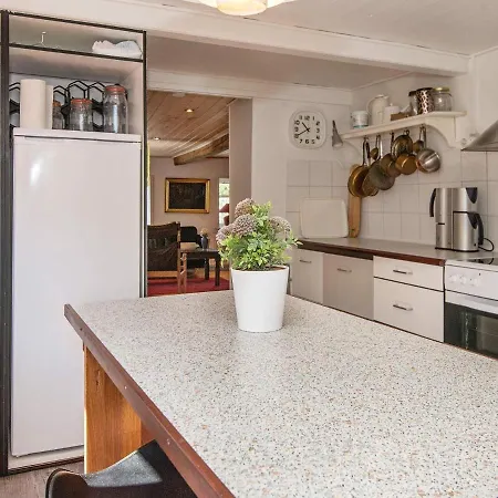 Cozy Seaside Retreat In Hojer-by Traum بيت للعطل *